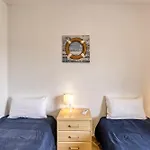 Oasis Premium Costa Brava 아파트 레스타르티트