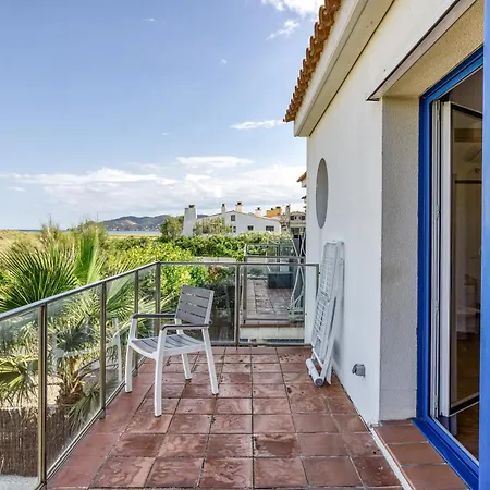Oasis Premium Costa Brava レスタルティット
